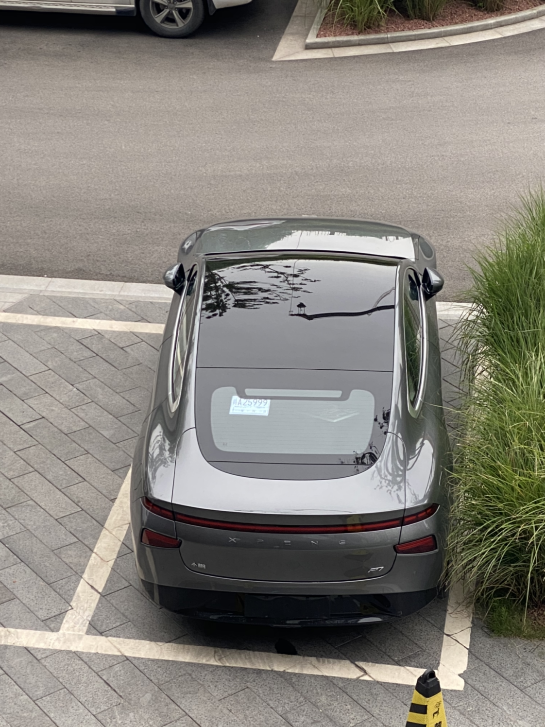 p7俯拍完美.ps: - 小鹏汽车鹏友圈