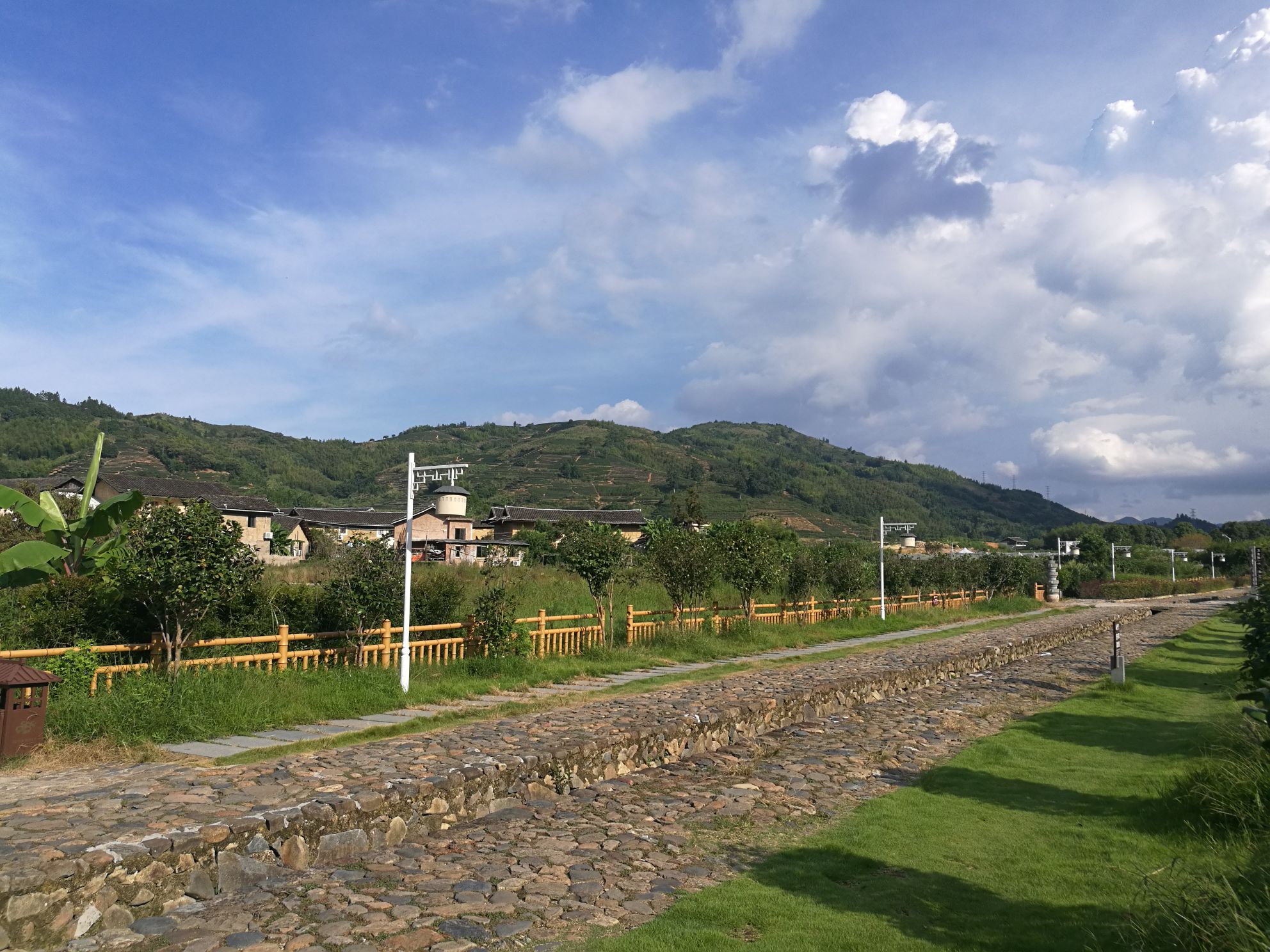 水远山高厦门鹏友自驾古镇云水谣