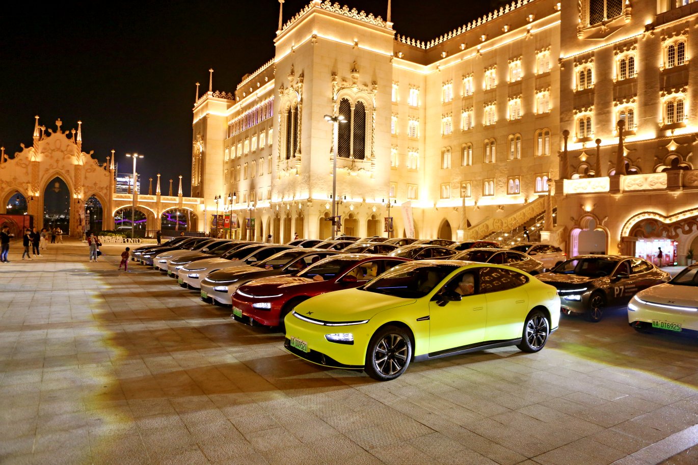 小鹏汽车鹏友圈