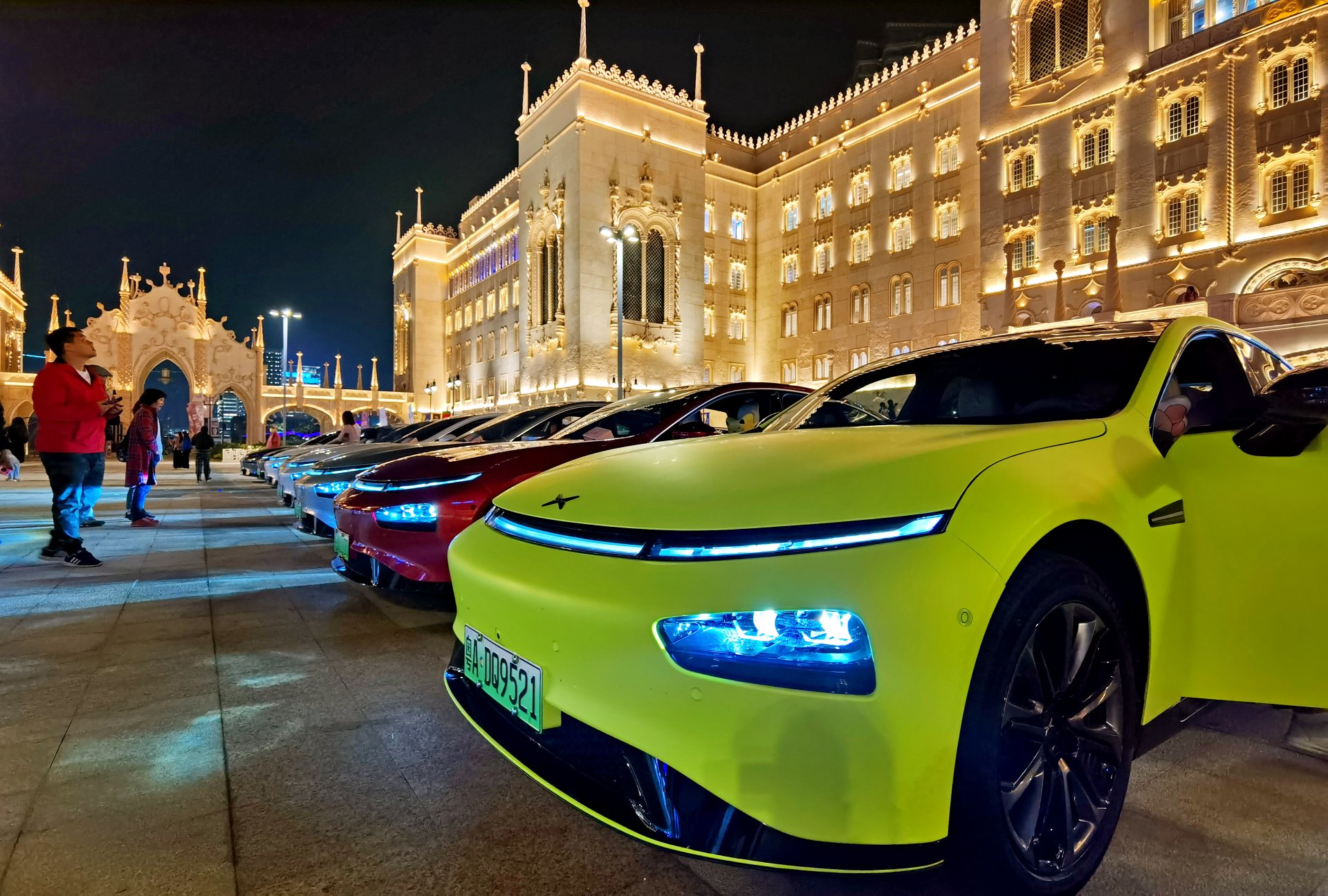 小鹏汽车鹏友圈