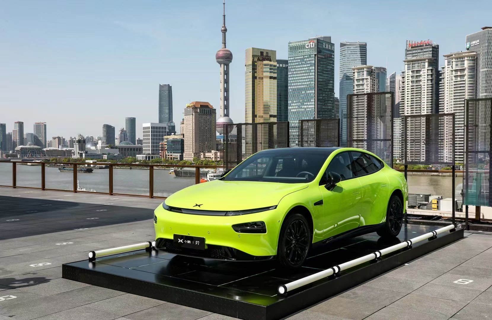 小鹏p7鹏翼版交付s