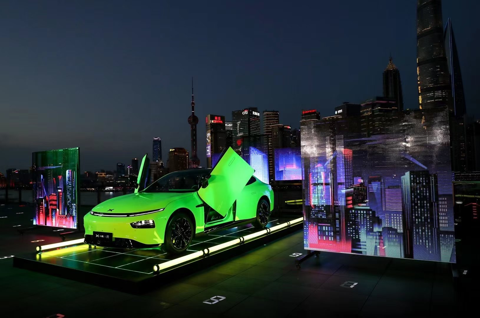 小鹏p7鹏翼版交付s - 小鹏汽车鹏友圈