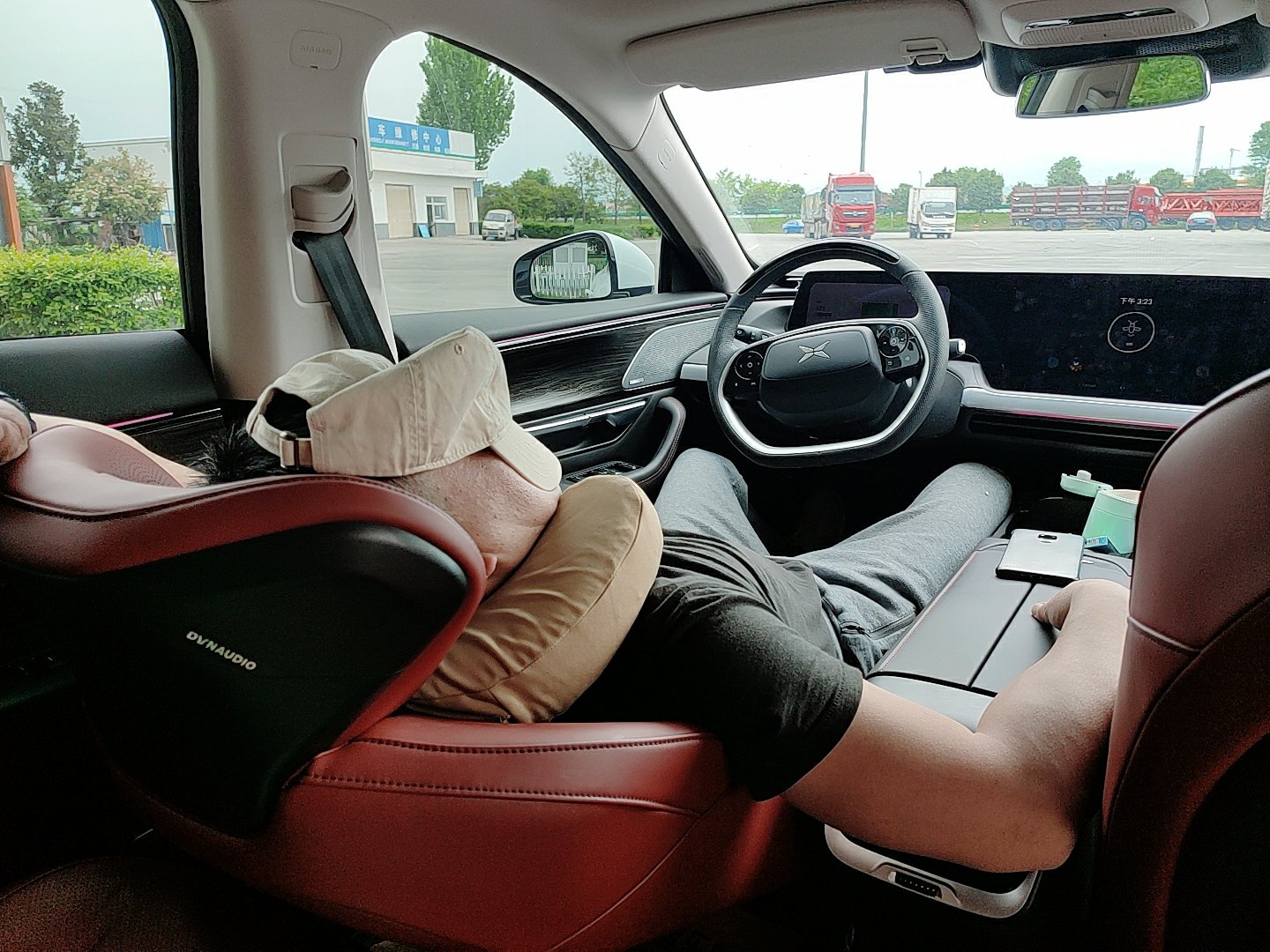 p7带我去旅游之重庆-华山-西安 - 小鹏汽车鹏友圈