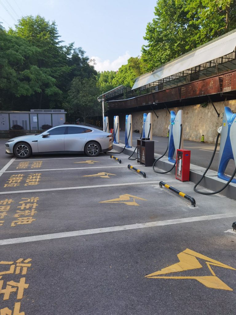 長沙遠大充電樁,不錯 - 小鵬汽車鵬友圈