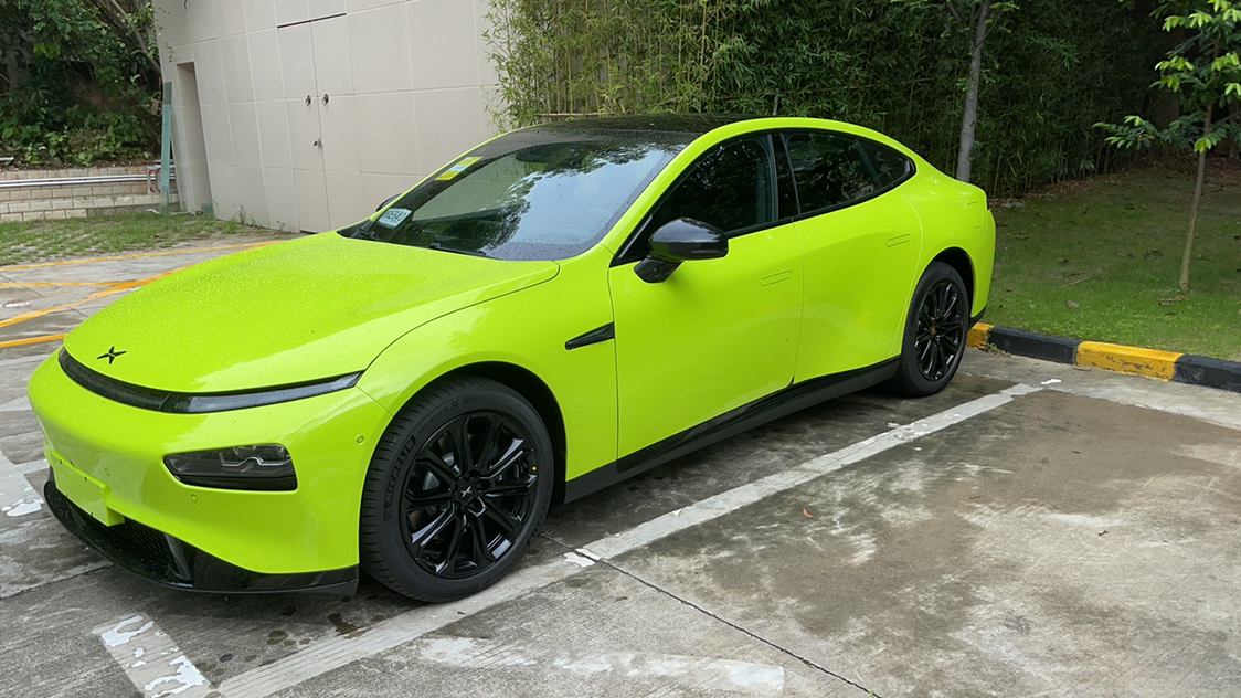 纪念,惹眼的一天,嘿嘿"关注08-02 20:39徐迪雅