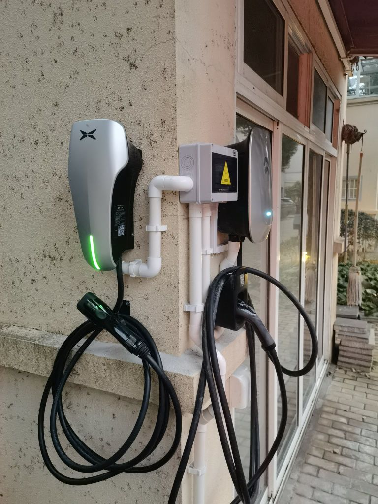 电桩装好了就等车啥