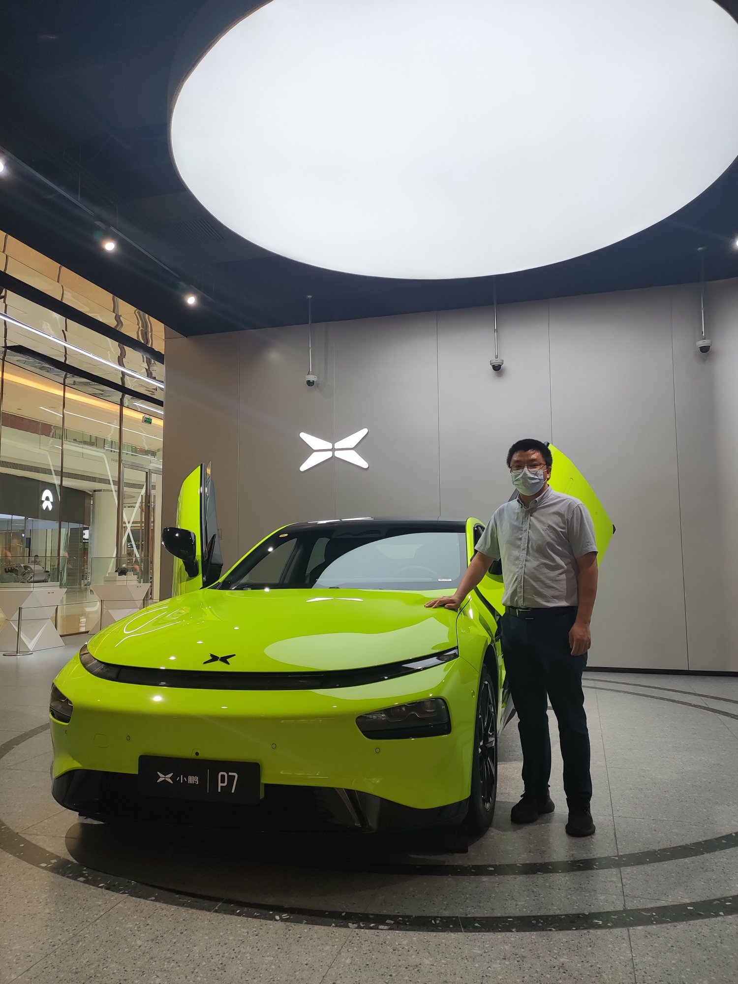 小鹏汽车鹏友圈