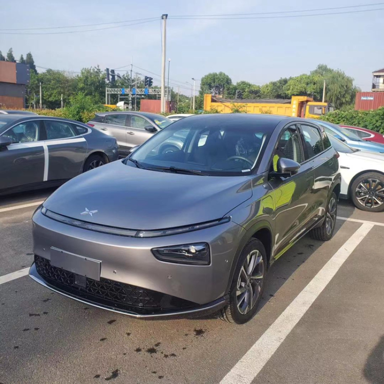 小鹏汽车鹏友圈