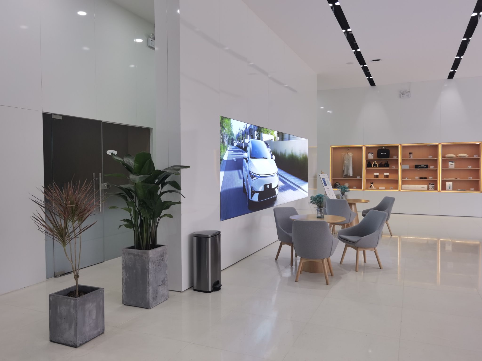 今天来洛阳小鹏店预约 - 小鹏汽车鹏友圈