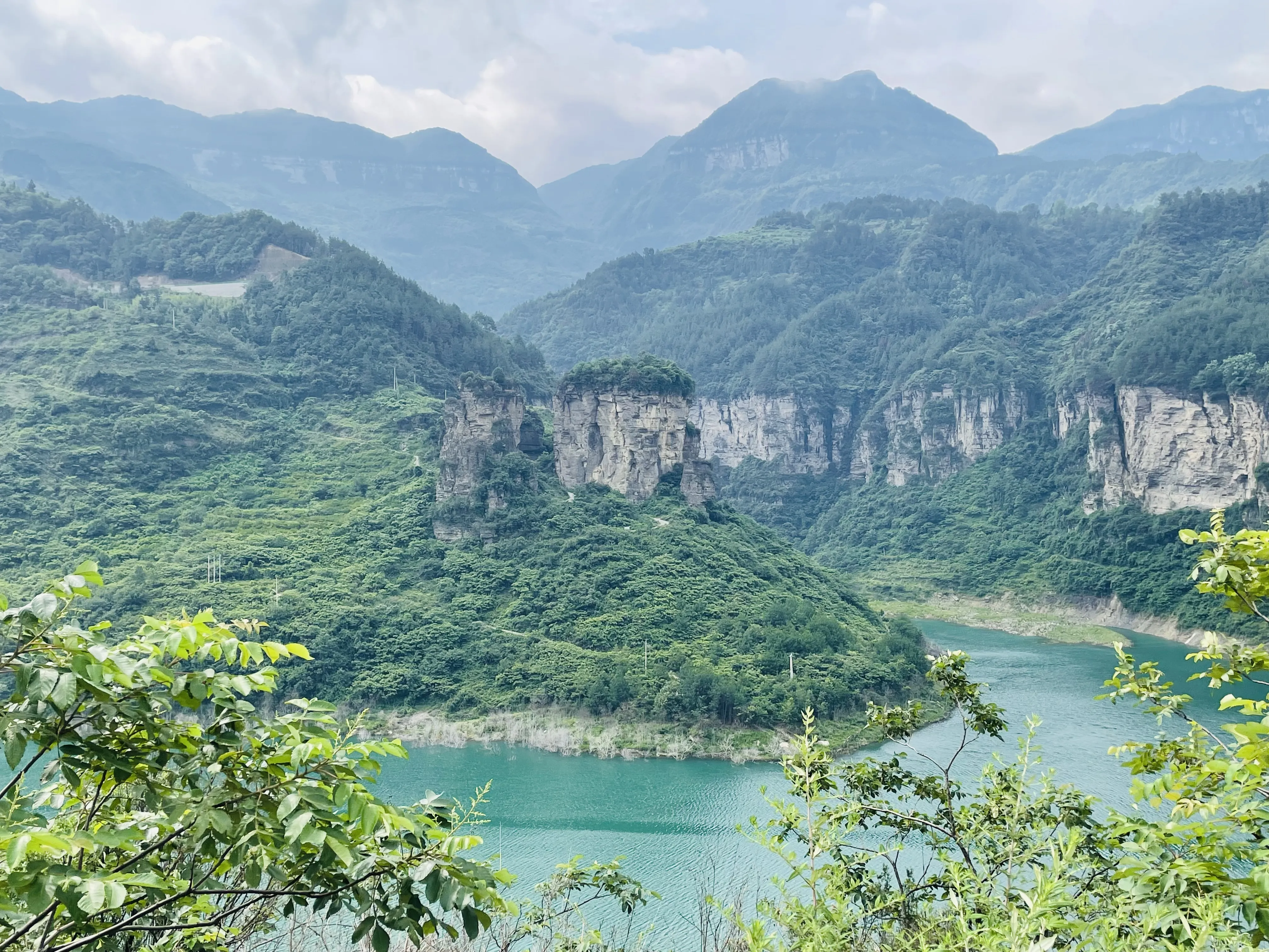 带上小P去旅行吧！—重庆南川金佛山178环山趣驾路书
